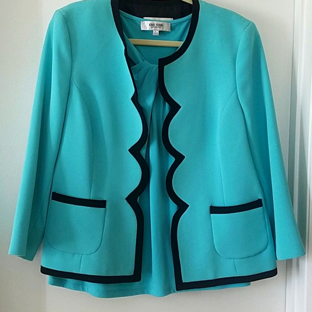 Women's Jacket with matching blouse